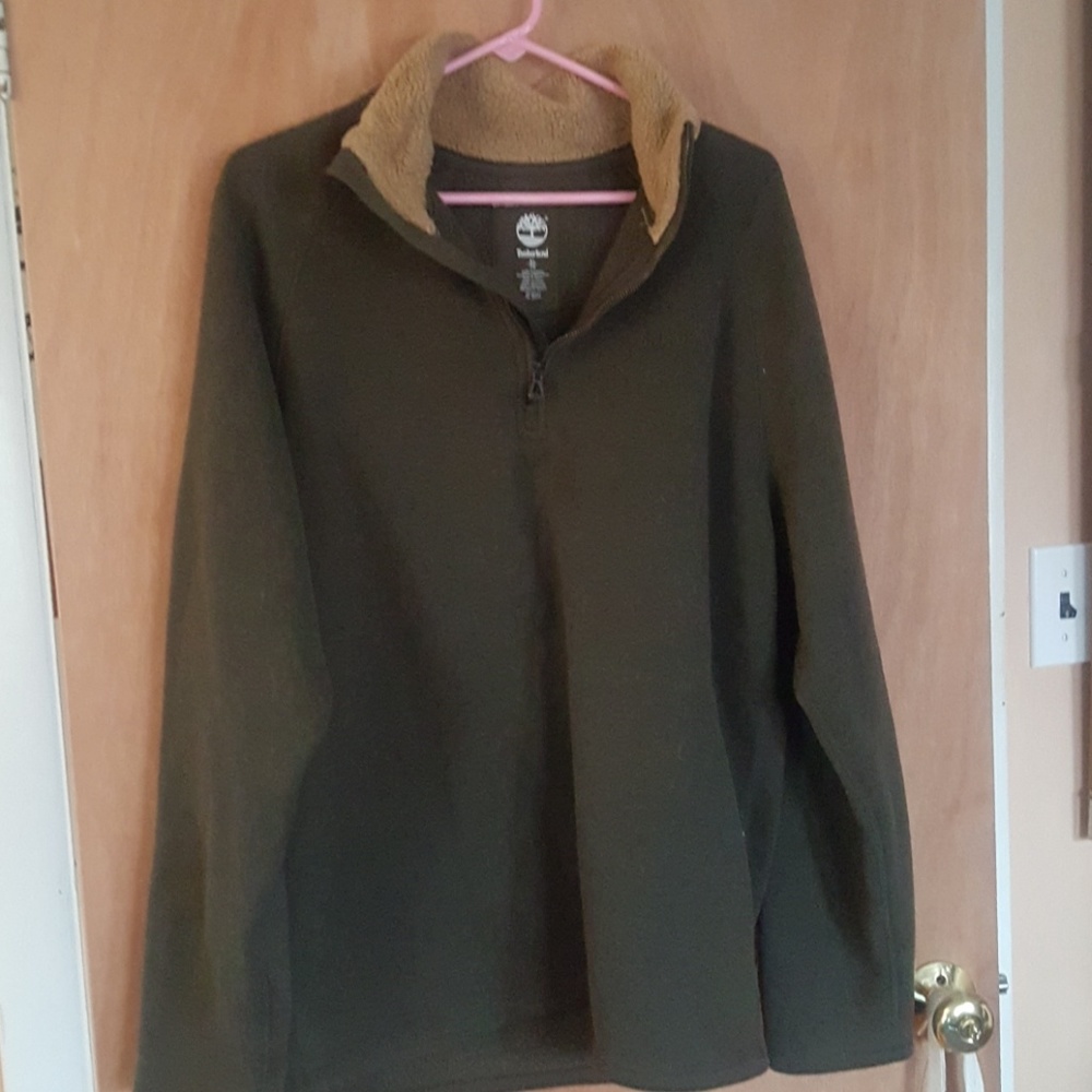 Green pullover